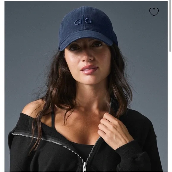NWT ALO Yoga Vintage Navy Washed Off-Duty hat - Picture 4 of 4